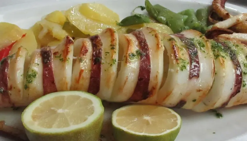 Restaurante La Gamba: Deliciosos mariscos y reseñas que sorprenden