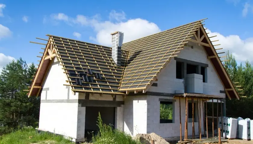 Ile kosztuje wznowienie pozwolenia na budowę? Sprawdź szczegóły opłat
