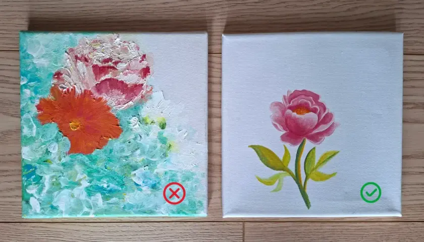 Deux peintures acryliques de fleurs. L'une est un chaos de couleurs vives, l'autre une pivoine délicate.