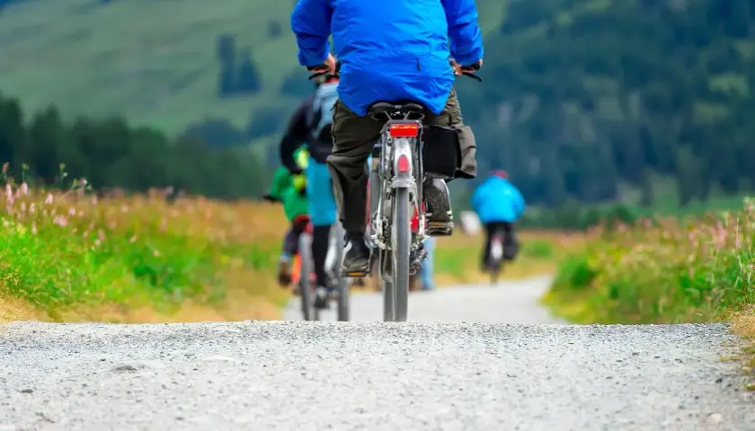 Łatwe trasy rowerowe w Beskidach - idealne dla rodzin i początkujących