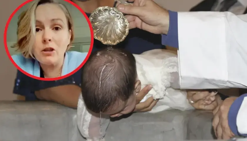 Kobieta w okręgu patrzy na uroczystość chrztu dziecka. Woda święcona spływa po głowie niemowlęcia.