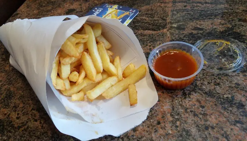 Frytki belgijskie co to? Odkryj ich smak i sekrety przygotowania