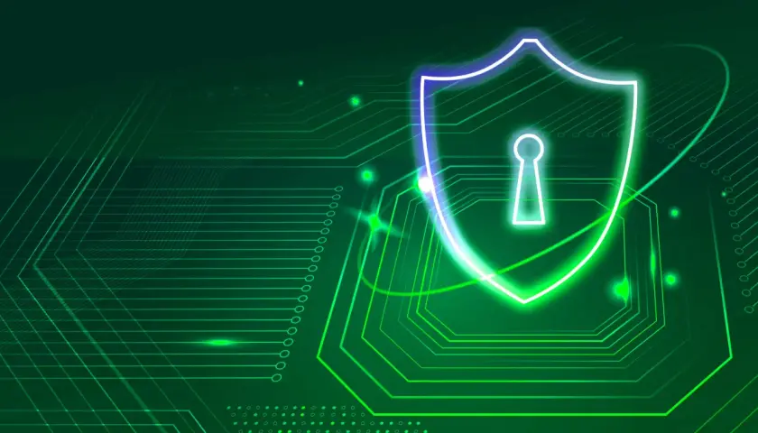 Escudo de seguridad con cerradura, sobre fondo de circuito electrónico verde. Representa la protección y el no repudio significado en la seguridad digital.