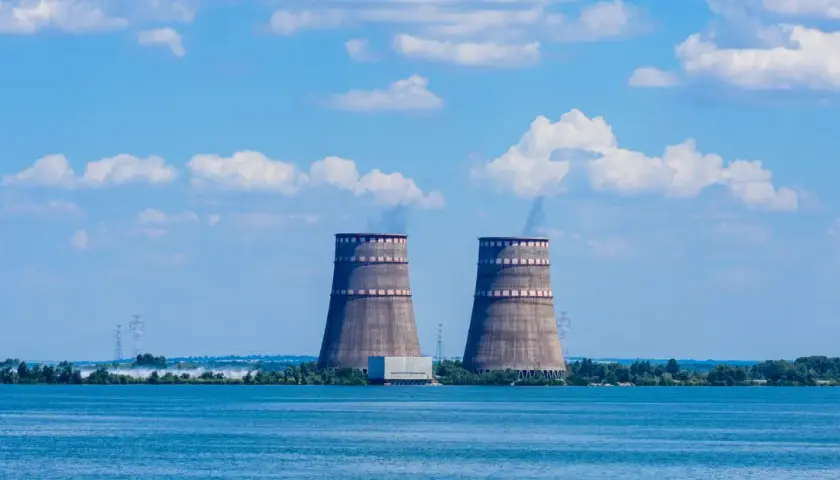 Zaporoska Elektrownia: Czy Polska jest bezpieczna? Fakty i analizy