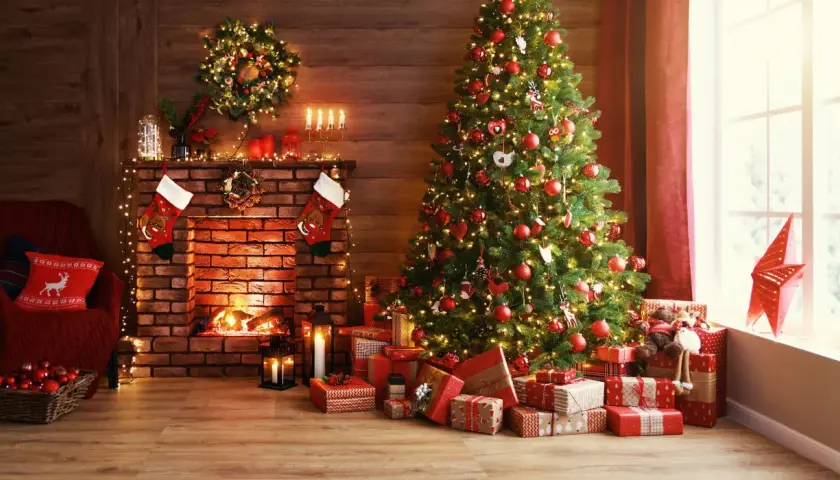 Kiedy dostajemy prezenty pod choinkę? Poznaj tradycje i emocje