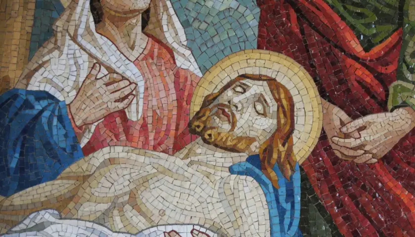 Mozaika przedstawia opłakiwanie Chrystusa, nawiązując do psalmów, np. psalm 113.