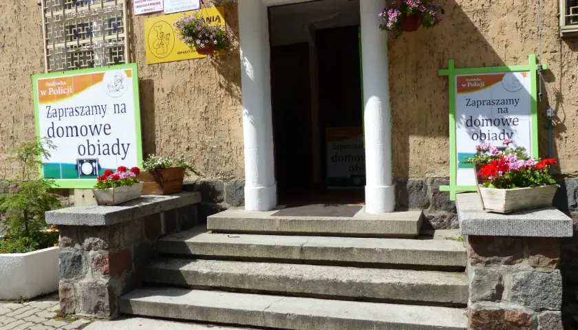Gdzie zjeść w Mrągowie? Odkryj najlepsze restauracje i smaki