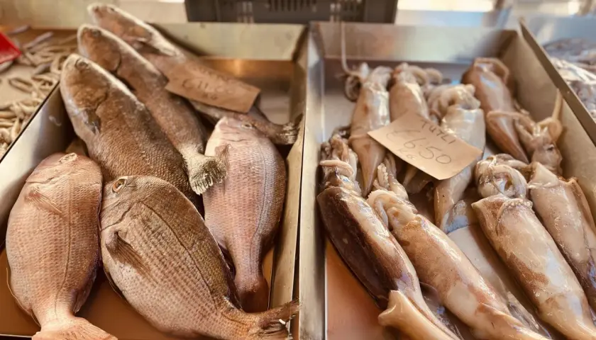 Gdzie zjeść w Marsaxlokk? Odkryj najlepsze restauracje z owocami morza