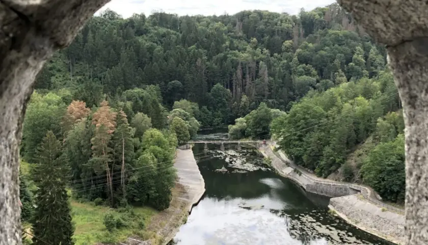 Elektrownia Wodna Bobrowice I w Jeleniej Górze: Perła Doliny Bobru?
