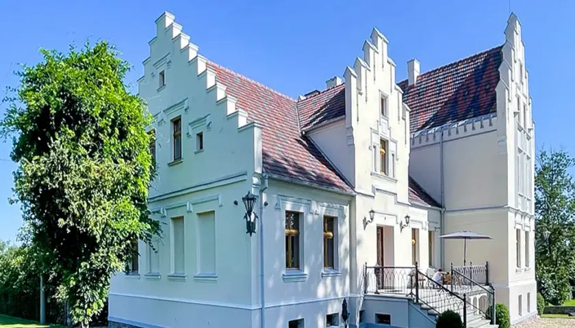 Zamki na sprzedaż w Polsce – gdzie szukać, ile kosztują i jak kupić?