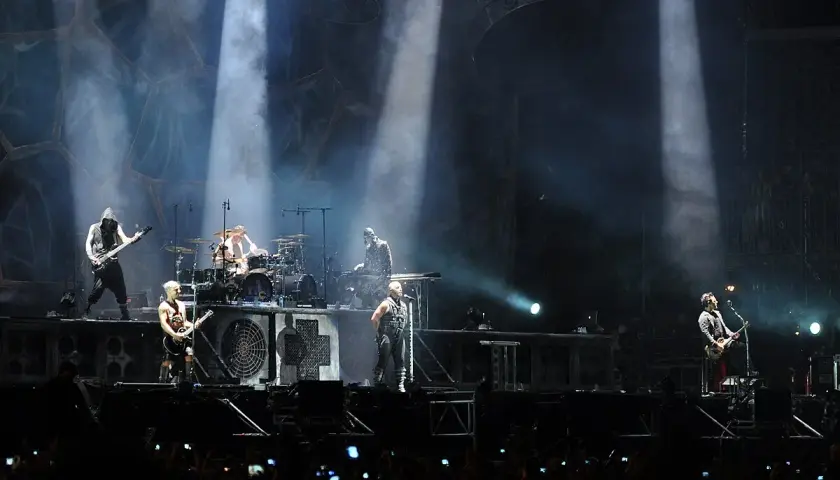 Rammstein: Co znaczy nazwa? Rozszyfruj tragiczną genezę