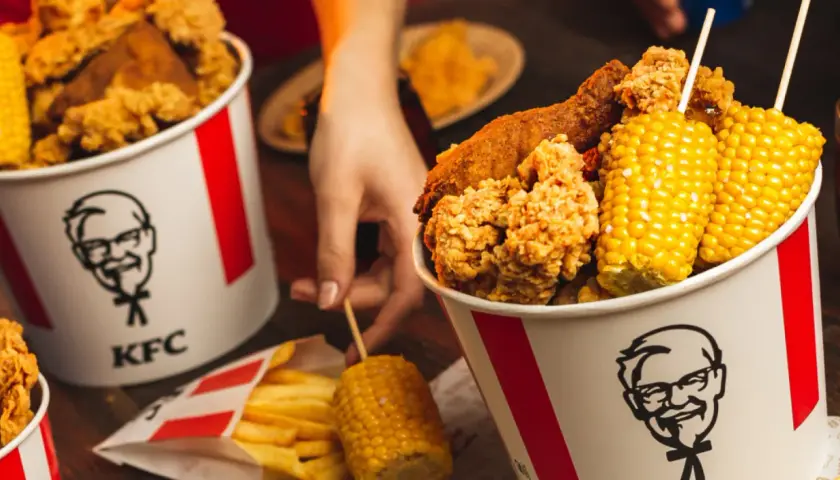 Ile kalorii ma kubełek KFC dla 2 osób? Zaskakujące fakty o kaloriach