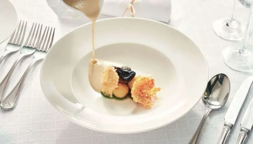 Gdzie zjeść w Białej Podlaskiej? Odkryj najlepsze restauracje i smaki