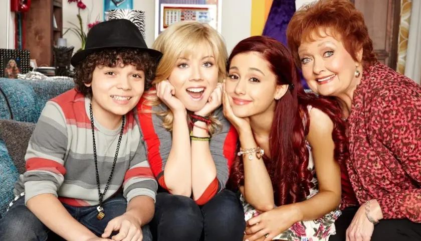 Sam i Cat obsada: Freddie, Sam, Cat i babcia.