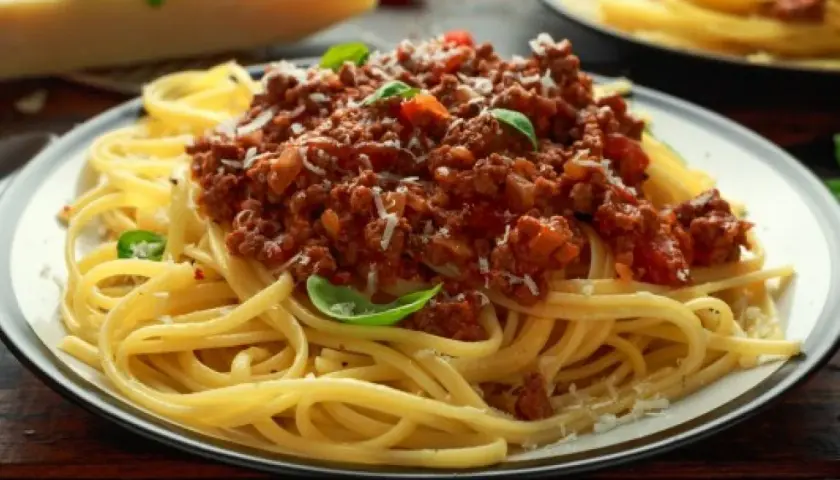 Sprawdzony przepis na spaghetti, który zawsze się udaje i zachwyca