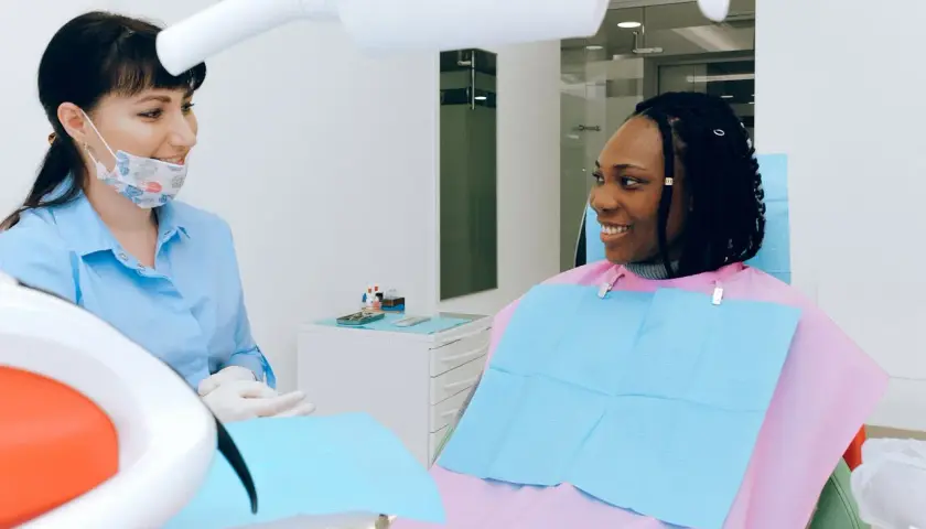 Czy można jeść przed dentystą? Dowiedz się, co warto wiedzieć przed wizytą