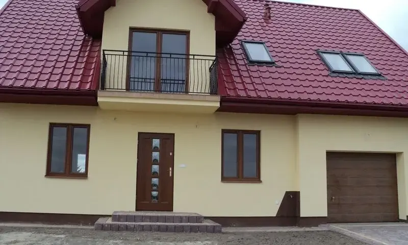 Elewacja Ceresit Kalahari 1: Trwały tynk silikatowo-silikonowy