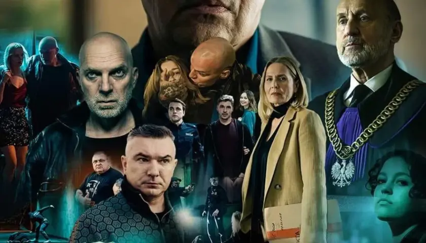 Zwiastun serialu kryminalnego. W centrum mężczyźni o surowych twarzach, obok kobiety, policjanci i sędzia. **Symetria 2** w kadrze buduje napięcie.