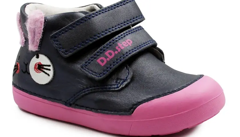 Najlepsze buty rozmiar 21 dla dziewczynki - styl, ceny i promocje