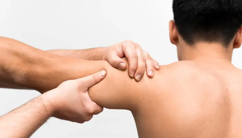 Jak długo trwa rehabilitacja barku? Czas powrotu do sprawności