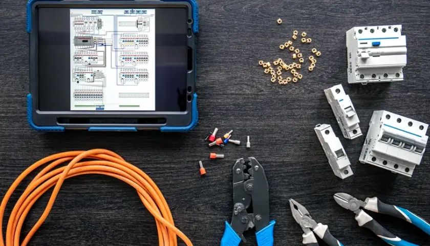 Ceny elektryka 2026: Ile kosztuje roboczogodzina i usługi?