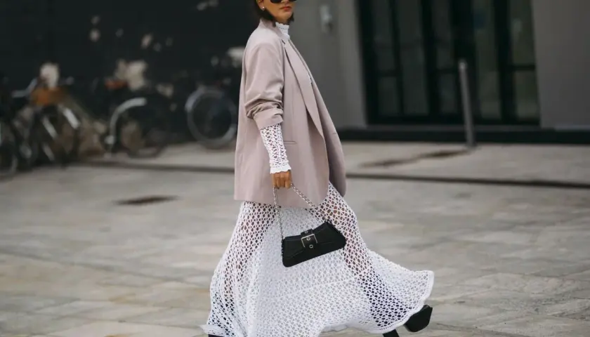 Falda larga: La guía experta para lucir un estilo impecable