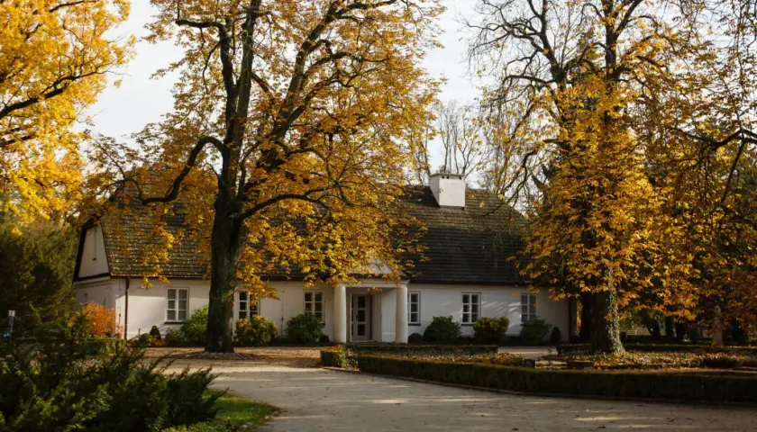 Dworek Chopina w Żelazowej Woli - historia, atrakcje i koncerty