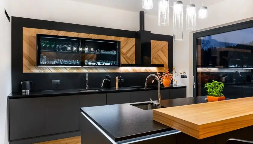 Ile kosztują fronty do szafek kuchennych? Odkryj ceny i porównania
