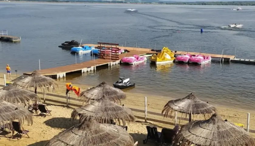 Plaża jezioro Nyskie: odkryj piękno i atrakcje tego miejsca
