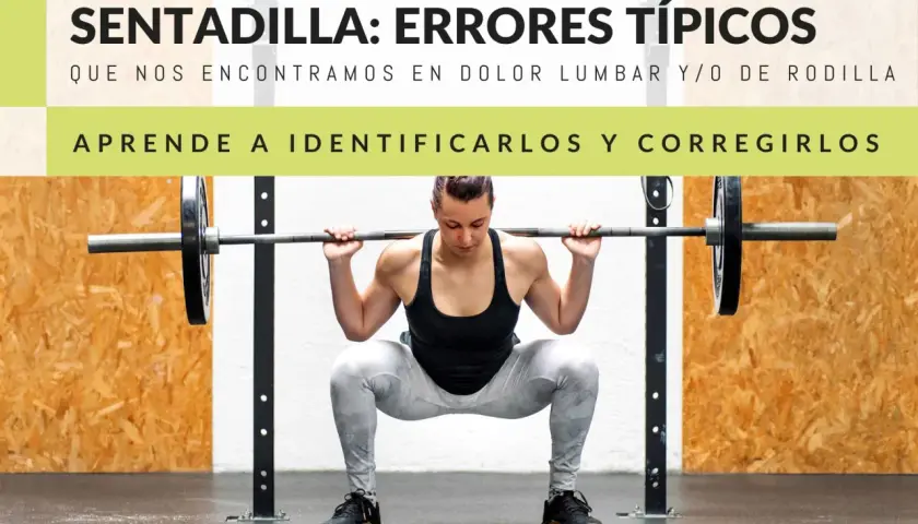 Mujer haciendo sentadilla con barra. Aprende cómo hacer una sentadilla correctamente para evitar dolor lumbar y de rodilla.