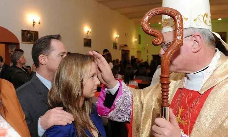 Co ile lat jest bierzmowanie i dlaczego warto je przyjąć?
