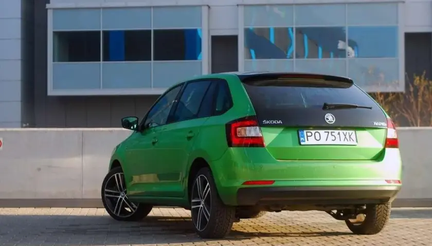 Pojemność baku Skoda Rapid – co musisz wiedzieć przed zakupem
