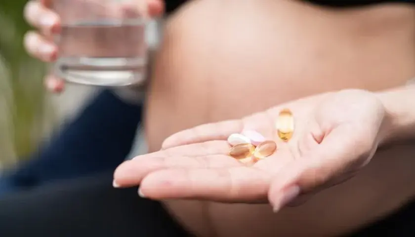 Witaminy dla ciężarnych: Top 5 niezbędnych suplementów