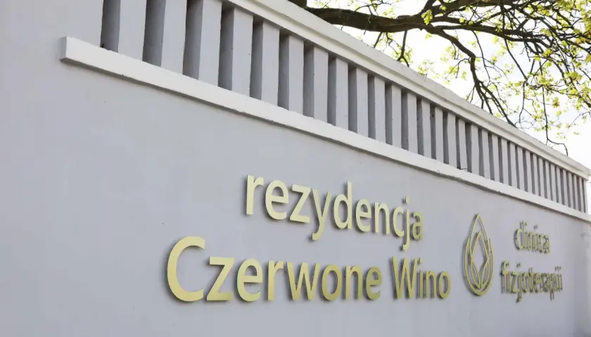 Czerwone Wino: Rezydencja Seniora Idealne miejsce dla bliskich?
