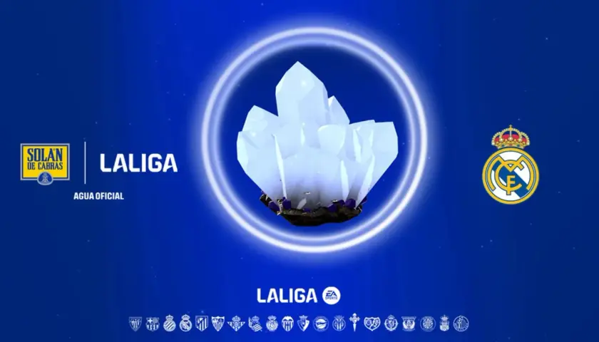 Cristal brillante rodeado por un aura luminosa, con el logo de Solán de Cabras y La Liga. Las propiedades del agua Solán de Cabras son tan puras como este cristal.