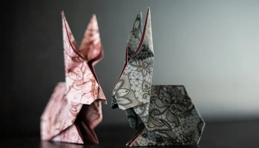 Odkryj magię origami: Korzyści, warsztaty i jak zacząć?