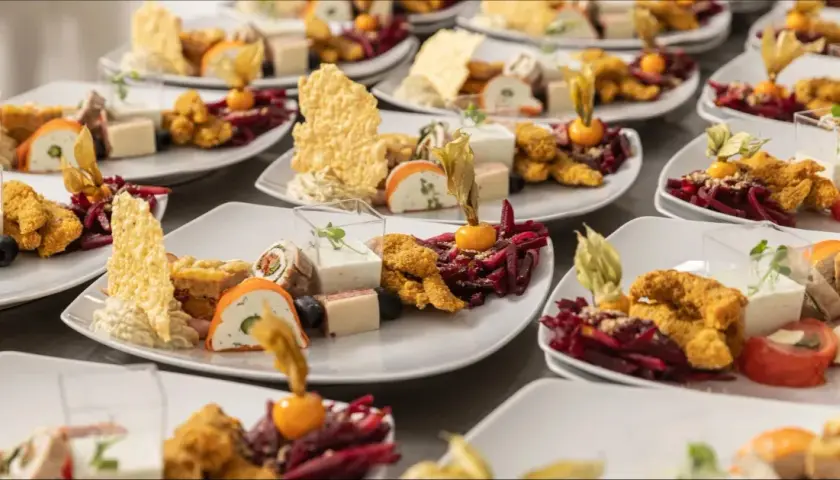 Czy catering jest kosztem uzyskania przychodu? Sprawdź, co musisz wiedzieć