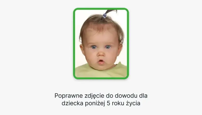 Zdjęcie niemowlaka z niebieskimi oczami i kucykiem, w jasnej bluzce, w ramce.