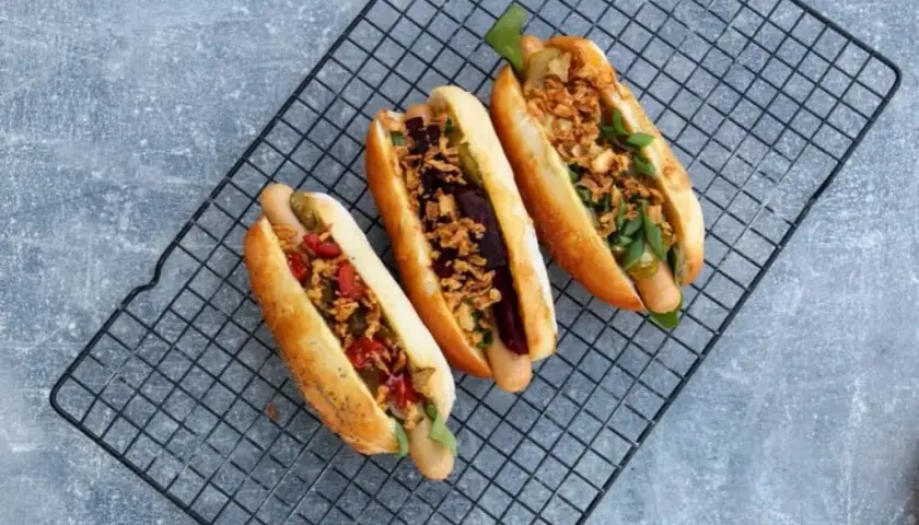 Idealna bułka do hot doga: jak zaskoczyć prawdziwych smakoszy?