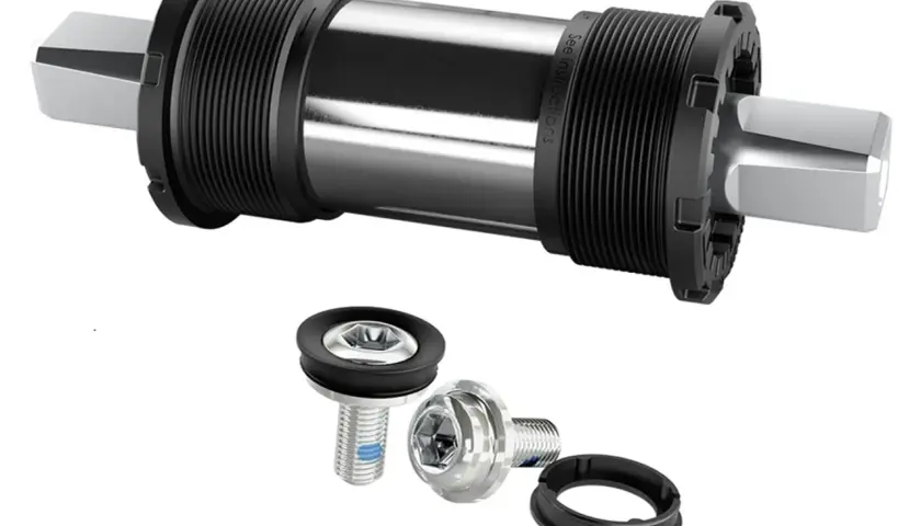 Nowy suport w rowerze, wykonany w Niemczech. Precyzyjny mechanizm zapewniający płynną jazdę.