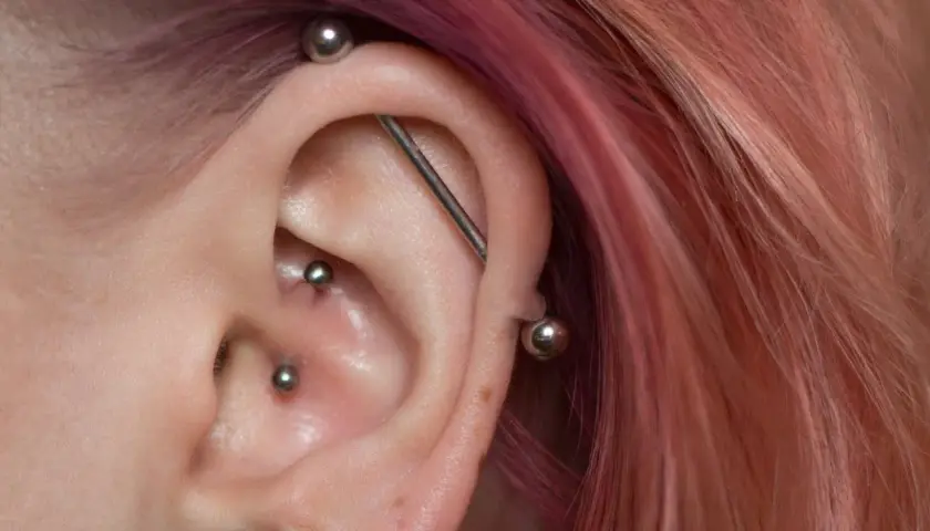 Czy piercing to grzech? Odkryj moralne dylematy związane z piercingiem