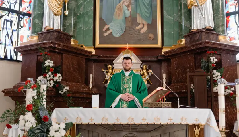 Czy w poniedziałek wielkanocny trzeba iść do kościoła? Odpowiedź na wątpliwości