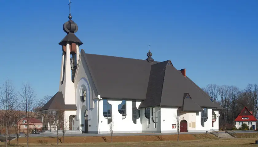 Sanktuarium Lipinki: historia, figura Matki Bożej i ważne wydarzenia