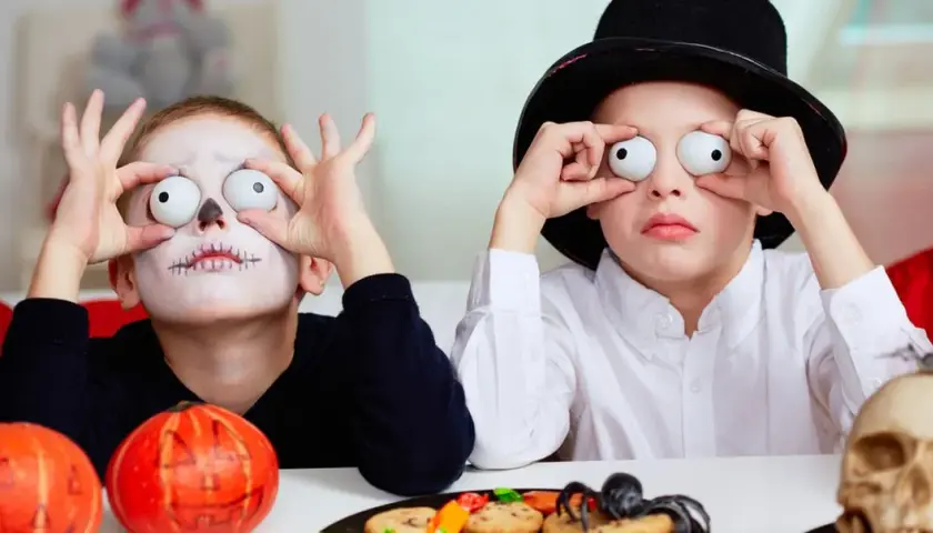 Jak samodzielnie zrobić strój na Halloween dla dzieci – proste pomysły DIY