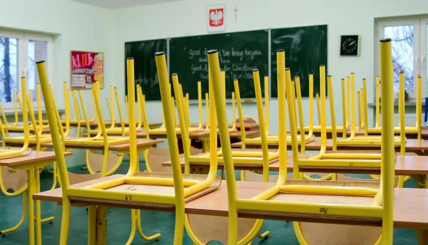 Fizyka od której klasy? Dowiedz się, kiedy zaczyna się nauka