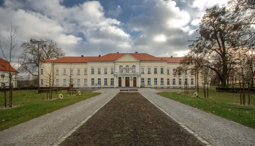 Najciekawsze atrakcje w Brzegu Dolnym, które musisz zobaczyć