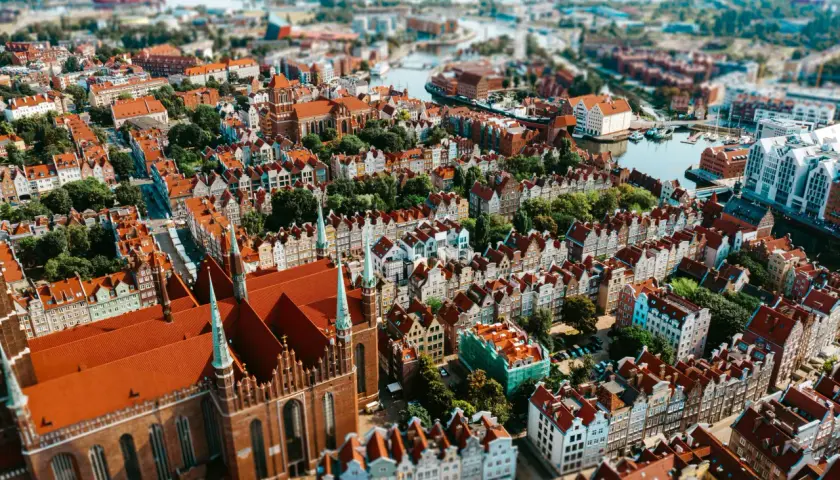 Polska kultura: pomost między tradycją a nowoczesnością