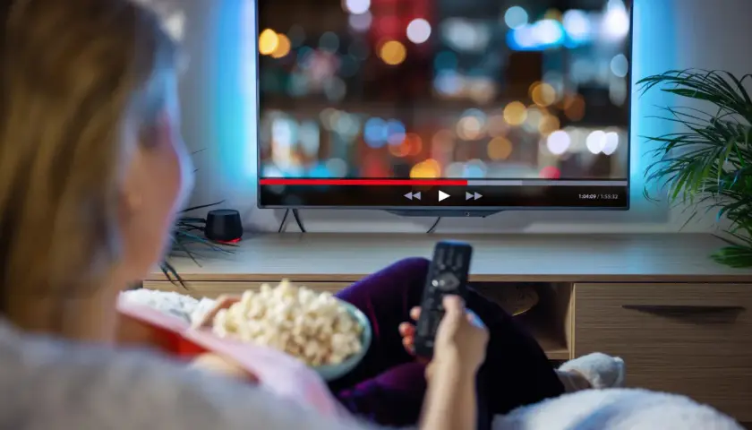 Ile prądu pobiera tv? Sprawdź, ile naprawdę kosztuje jego użycie