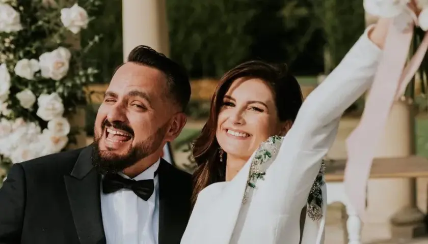 Ile lat ma żona Agustina Egurroli? Odkryj tajemnice jej wieku!