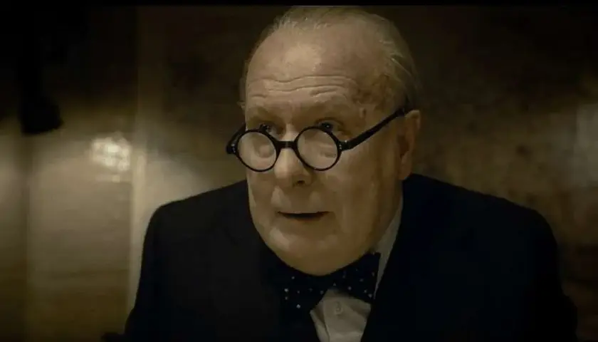 Gary Oldman jako Churchill w Czasie Mroku: Porywająca kreacja